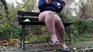 Mature stepmom with wet fetish greetings