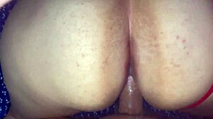 a su novio le dio rosas y a mi me dio su gran culo por el dia de san valentin