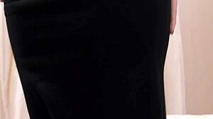 Wow, Suzi Star's striptease!