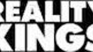 hotel maid scarlett venom teases customer van then services his cock 😏