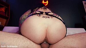 Curvy tattooed goth girlfriend enjoys cum-filled adventures