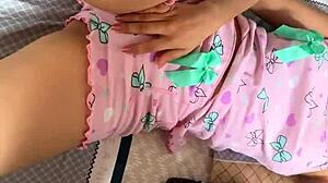 Hijastra seduces with pajamas, I grope her.