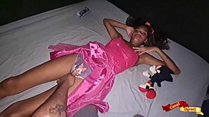 Novinha dando cu para o padrasto, she moans softly