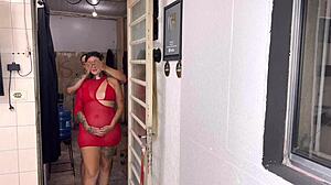 O corno me fez uma surpresa com o cadeirante do tiktok olha sobre rodas pramim sentar gostoso em um homem depois de anos uma pica nova