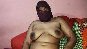 Big ass indian stepmom gets an unexpected fuck from her stepson, ending with cum in her pussy
