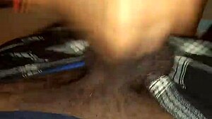 NOTHING BETTER THAN SINGLE MOM GIVING GREAT ORAL!