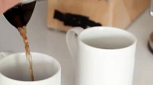 Sensual housewife made the perfect breakfast for her tactless man - Mylfex