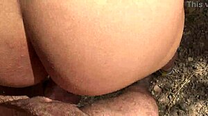 业余熟女户外公共尿尿、操和内射