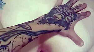 caught young girl in hairy threesome 😈