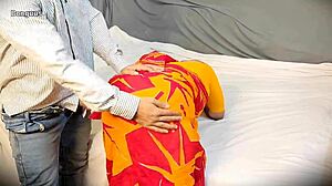 Indian Bhabhi Fucks Delivery Boy In Doggy Style Wearing Saree While Husband Is Out