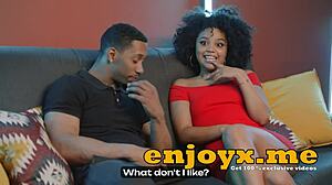 does selva lapiedra offer her tight ass and unshaved pussy to jesus reyes?