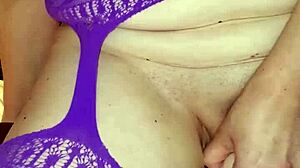 Whore wife intensely creampies her dripping pussy with a thick dildo.