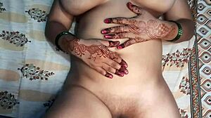 Big boobs bhabhi excited for solo fun with pussy