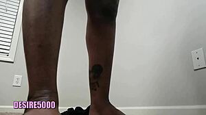 housewife twerking her big ass for fun