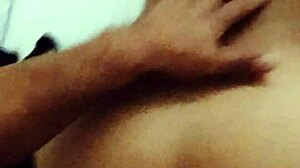 perra infiel me da las nalgas y el marido mand�ndole mensajes