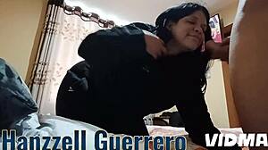 mi primo me graba escondida mientras me mete su poya 😏