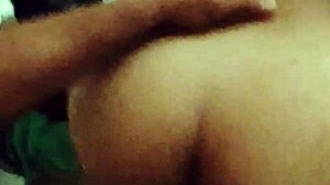 perra infiel me da las nalgas y el marido mand�ndole mensajes