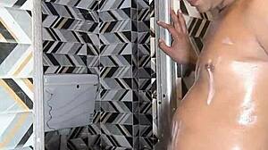 Cum in Mouth Bathroom Sex