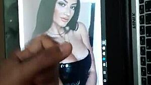 TRUST ME, THIS TRIBUTO PARA FATI VAZQUEZ IS HOT!