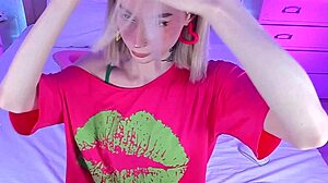 Have you seen Sweet Eaton's ladyboy foot fetish? It's so enticing!