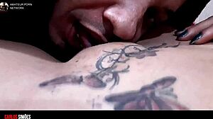 morena gostosa novinha fazendo amor com dotado