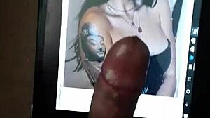 TRUST ME, THIS TRIBUTO PARA FATI VAZQUEZ IS HOT!