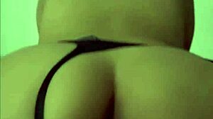 Look at my girlfriend's big buttocks bouncing deliciously