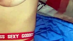 she knows how to scream rich