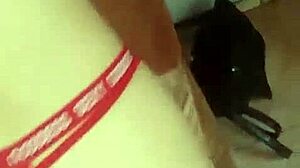 she knows how to scream rich