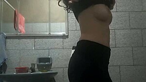 perfect body girl masturbates hidden in the bathroom