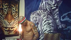 behind the scenes maxxx loadz stroking with that magic motion machine