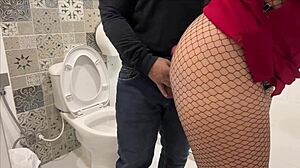 Tall Curvy Secretary Fucked In Office Bathroom Ends With Creampie