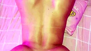 Asiática Gostosa Fodendo Sem Camisinha Com Negão Na Casa De Swing