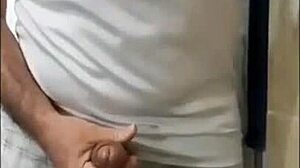 Carvallini - Old Man Big Sperm