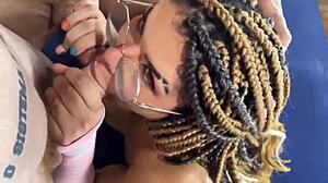 Gulosa Chupou Muito As Duas Rolas De Seus Amigos