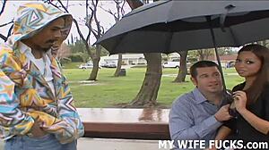 Wife praises her husband as the best in the world