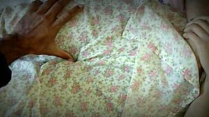 Punjabi Pakistani nani ma ki chut ki chudai