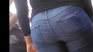 culona en jeans apretados teen with big candid ass