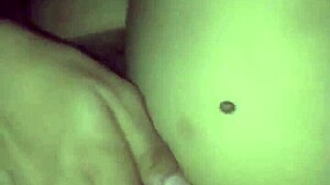 Louca de tesão, molhadinha bucetao, gozando sozinha.