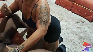 Depois da academia resolvi treinar em casa na piroca do personal. Fudeu meu cuzinho e relaxei com uma gozada maravilhosa