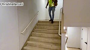 Marido de aluguel bbc dotado me fudeu em troca de pagamento de seus valiosos serviços.