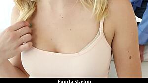 Teen gives perfect blowjob to her stepdaddy 😍