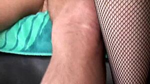 Fucking Beauty Brunette Mom Hard