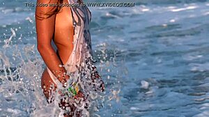 Sexy Slo-Motion Surf Models In 1000Fps - Hellokisses Co