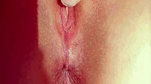 mature cougars flashing and fingering in the deep end!!