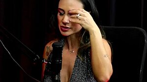 Fui abordada agresivamente, con apoyo de mi marido, no grabo con hombres y esto despertó mi bisexualidad - Taluane Boom en sheer red