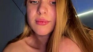 Squirting Close Up Fingering Tight Pussy