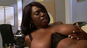 Hot Interracial Sex With Ebony Beauty On X2Camstube Com