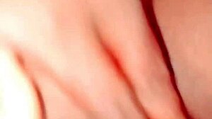 Desi Bhabhi Sex Village Wife Fucking With Cucumber!