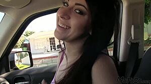 amateur with nice tits gives blowjob